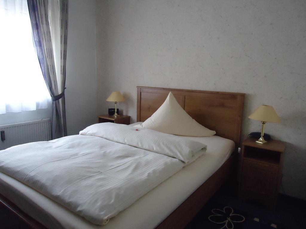 Hotel Central 오버우어젤 객실 사진